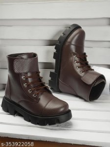 Fashionable Latest Women Boots