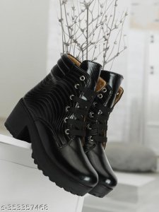 Fashionable Latest Women Boots