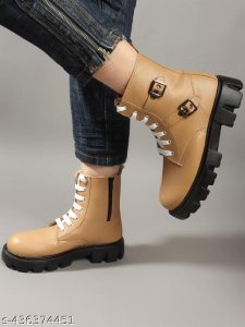 Fashionable Modern Women Boots