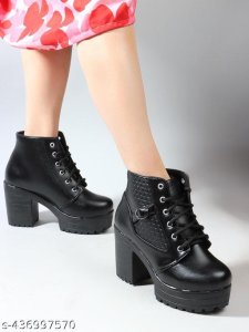 Fashionable Modern Women Boots