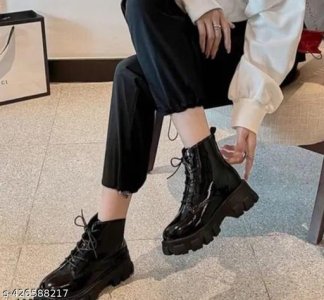 Casual Trendy Women Boots