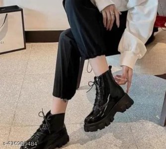 Casual Modern Women Boots