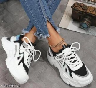 Voguish Women Casual Shoes