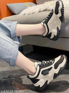 Gorgeous Women Sport Shoes