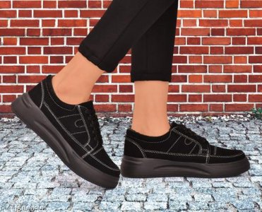 Alluring Women Casual Shoes