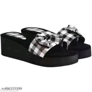 Latest Fashionable Women Flipflops & Slippers