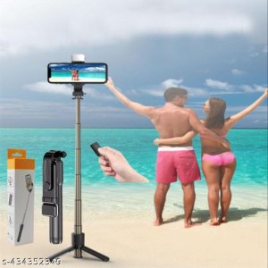 Trendy Selfie Sticks