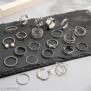 Twinkling Charming Rings