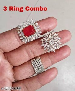 Sizzling Glittering Rings