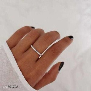 Allure Glittering Rings