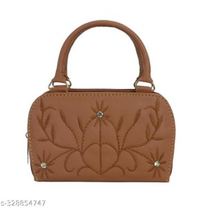 Ravishing Fashionable Women Handbags