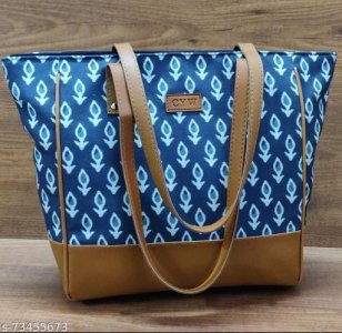 Gorgeous Attractive Women Handbags