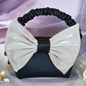Voguish Stylish Women Handbags