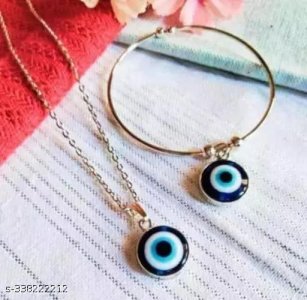 Allure Fancy Pendants & Lockets