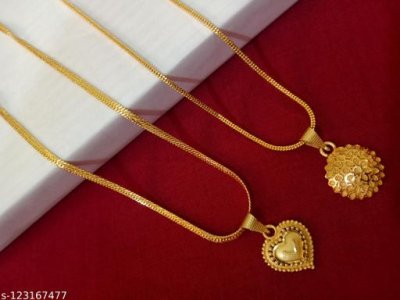 Sizzling Glittering Women Necklaces & Chains