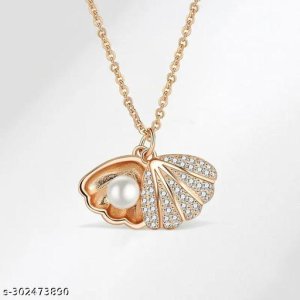 Shimmering Fancy Pendants & Lockets