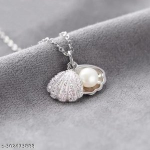 Shimmering Fancy Pendants & Lockets