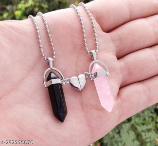 Twinkling Graceful Pendants & Lockets