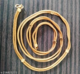 Shimmering Fancy Women Necklaces & Chains