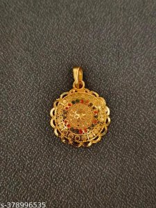 Sizzling Charming Pendants & Lockets