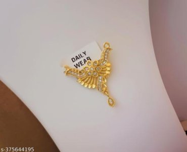 Sizzling Chunky Pendants & Lockets