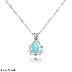 Elite Charming Pendants & Lockets