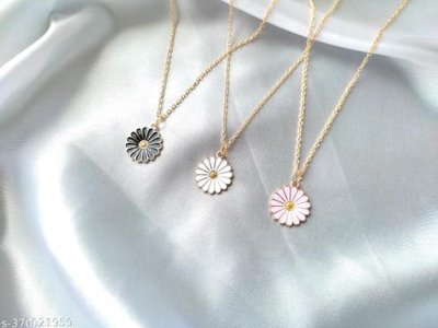 Sizzling Chunky Pendants & Lockets
