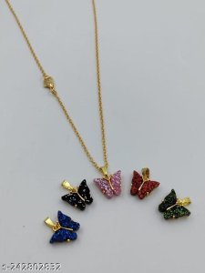 Elite Fancy Pendants & Lockets