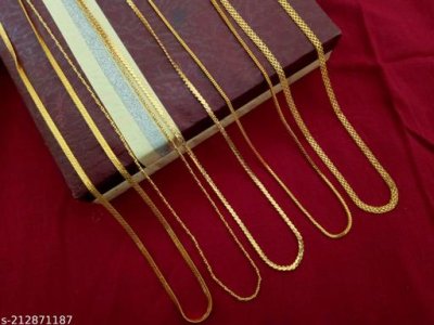 Shimmering Fancy Women Necklaces & Chains