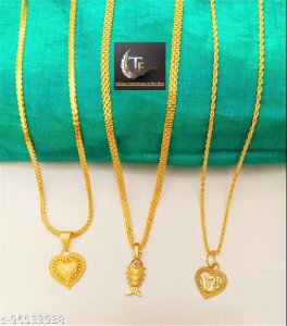 Trendy Pendants & Lockets