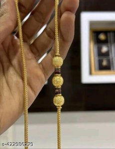 Sizzling Bejeweled Women Necklaces & Chains