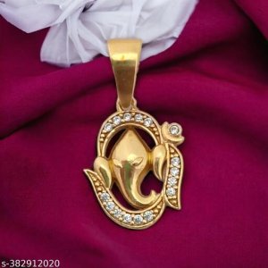 Elite Chunky Pendants & Lockets