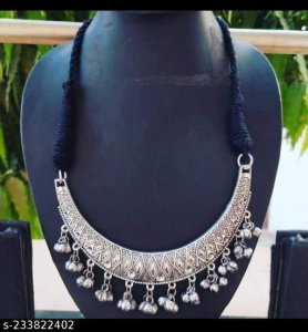 Pendants & Lockets