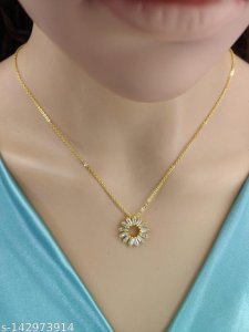 Pendants & Lockets