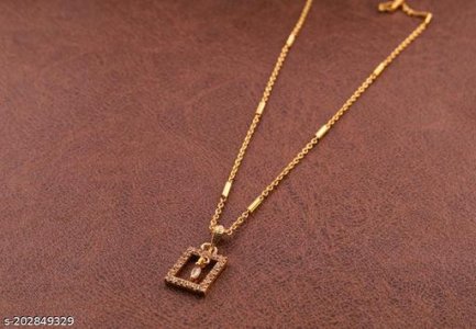 Pendants & Lockets