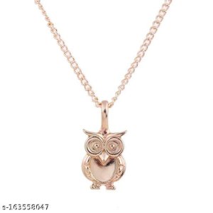 Shimmering Fancy Women Pendants & Lockets