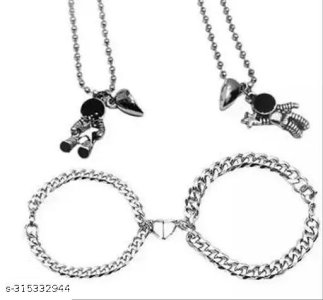 Feminine Chunky Bracelet & Bangles