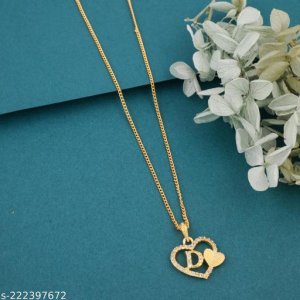 Shimmering Chunky Women  Pendants & Lockets