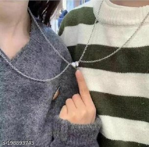 Allure Graceful Pendants & Lockets