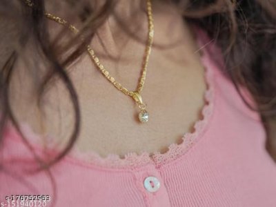 Pendants & Lockets
