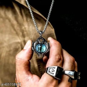 Twinkling Bejeweled Pendants & Lockets