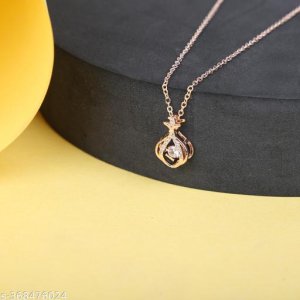 Elite Charming Pendants & Lockets