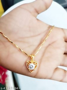 Allure Graceful Pendants & Lockets