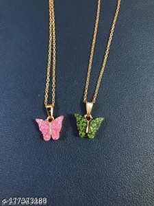 Twinkling Fancy Women Pendant & locket