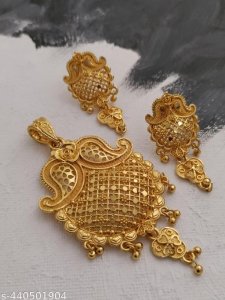 Trendy Jewellery Set