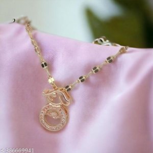 Elite Glittering Pendants & Lockets